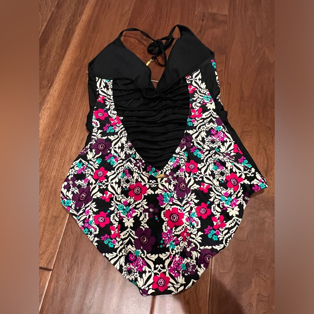 Jessica Simpson Black and Pink Floral One Piece Swimsuit - Picture 7 of 7
